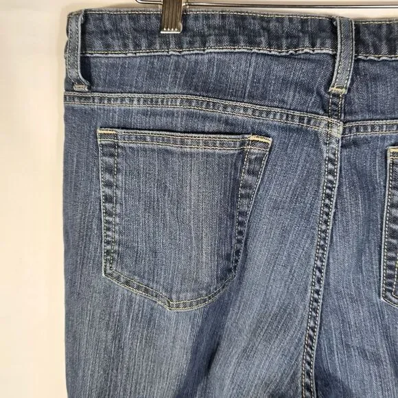 Merona Indigo Bermudas Wonens Shorts Size 18 Mid Rise - Picture 5 of 5
